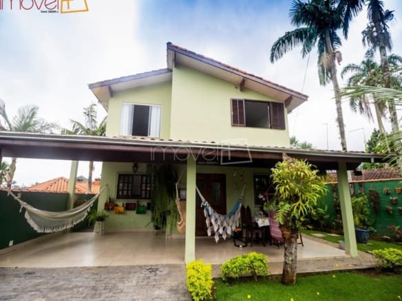 Casa para Venda com 5 quartos, em MASSAGUAÇU com 180m²