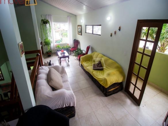Casa para Venda com 5 quartos, em MASSAGUAÇU com 180m²