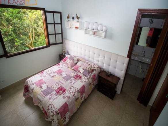 Casa para Venda com 5 quartos, em MASSAGUAÇU com 180m²