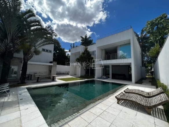 Casa para Venda com 5 quartos, em Jardim América com 601m²
