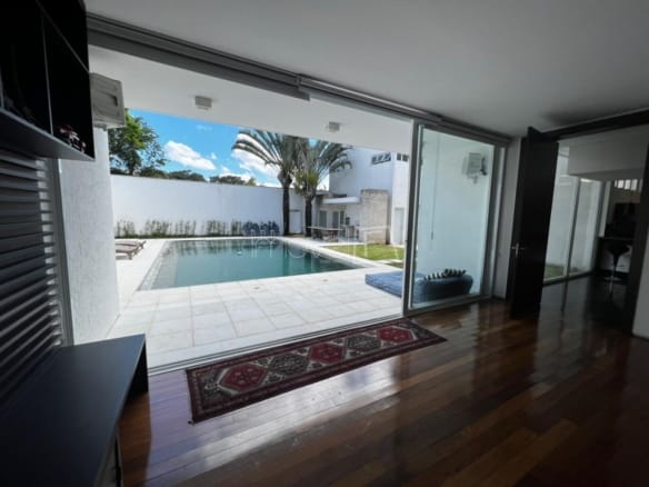 Casa para Venda com 5 quartos, em Jardim América com 601m²