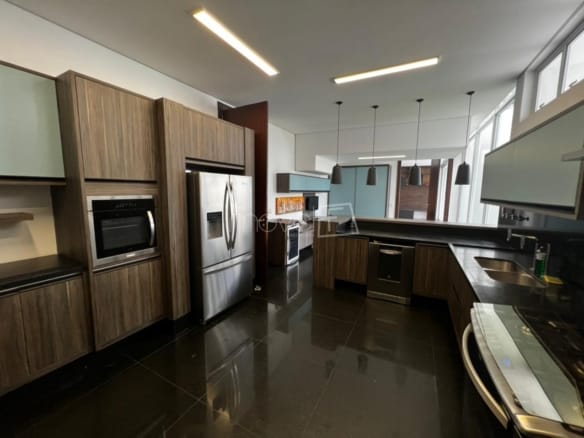 Casa para Venda com 5 quartos, em Jardim América com 601m²