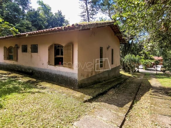 Sítio para Venda com 13 quartos, em Araribá com 3000m²