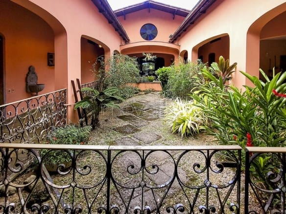 Sítio para Venda com 13 quartos, em Araribá com 3000m²