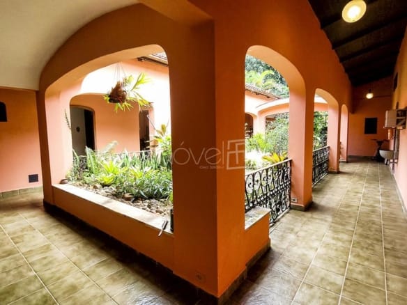 Sítio para Venda com 13 quartos, em Araribá com 3000m²