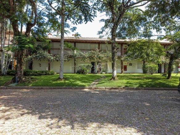 Flat no Condomínio Costa Verde Tabatinga, Setor D1 com 1 quarto, na Praia da Tabatinga com 100m²