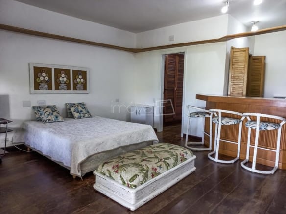 Flat no Condomínio Costa Verde Tabatinga, Setor D1 com 1 quarto, na Praia da Tabatinga com 100m²
