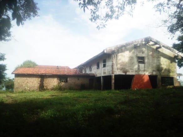 Fazenda para Venda com  quartos, em Portal da Serra com 300000m²