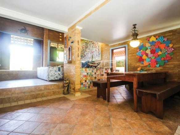 Casa de Condomínio para Venda com 4 quartos, em Cocanha, com 339,62m²