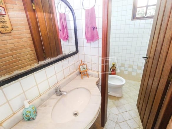 Casa de Condomínio para Venda com 4 quartos, em Cocanha, com 339,62m²