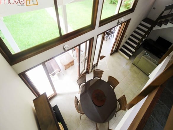 Casa de Condomínio para Venda com 4 quartos, em COCANHA com 300m²