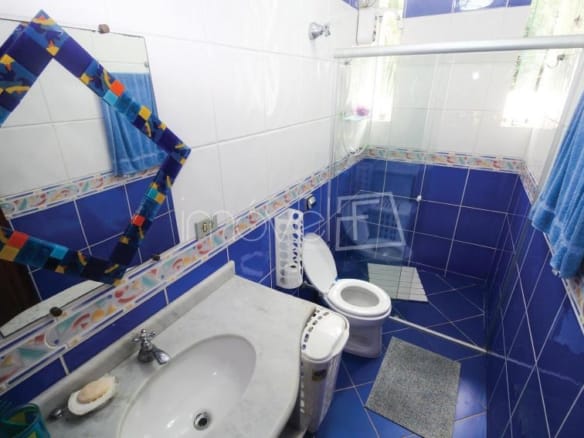 Casa de Condomínio para Venda com 4 quartos, em Cocanha, com 339,62m²