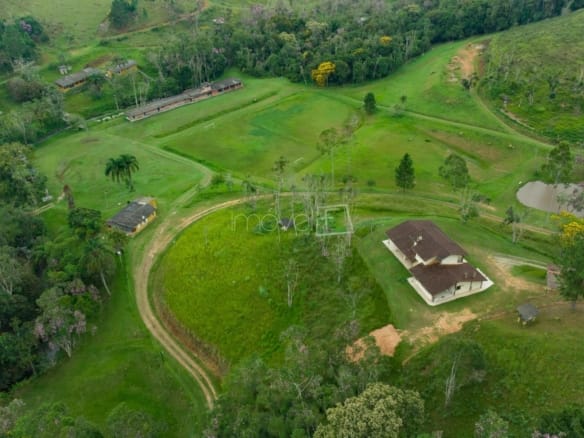 Sítio para Venda com 4 quartos, em Natividade da Serra com 271380m²