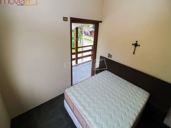 Casa de Condomínio para Venda com 4 quartos, em COCANHA com 300m²