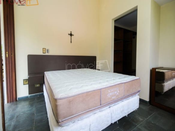 Casa de Condomínio para Venda com 4 quartos, em COCANHA com 300m²