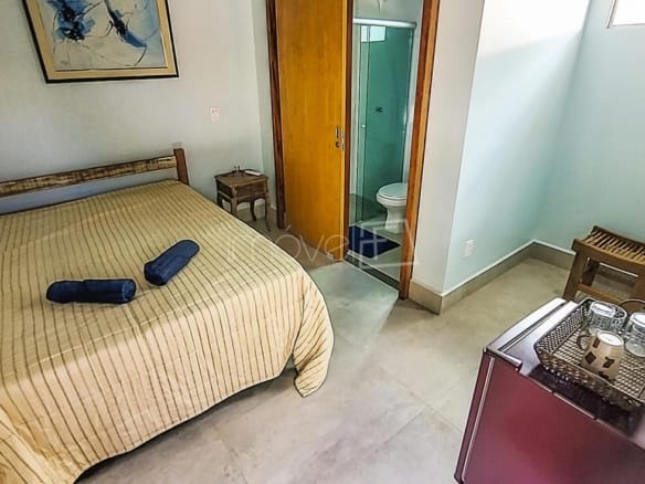 Casa à venda em Ubatuba no Condomínio Salga Lagoinha com 9 quartos e 603,45m²