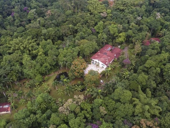 Sítio para Venda com 13 quartos, em Araribá com 3000m²