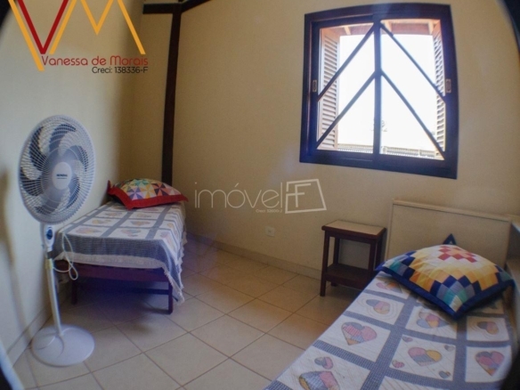 Ponto Comercial para Venda com 8 quartos, em Tabatinga com 560m²