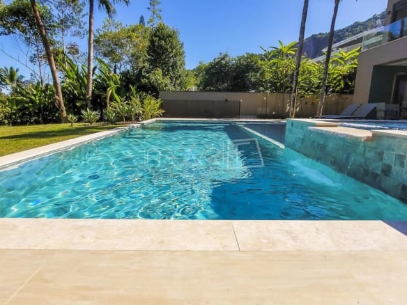 Casa no Condomínio Costa Verde Tabatinga com 8 quartos, na Praia de Tabatinga com 680m²