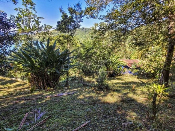 Terreno para Venda na Praia da Fortaleza com 5042m²