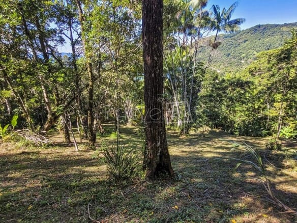 Terreno para Venda na Praia da Fortaleza com 5042m²