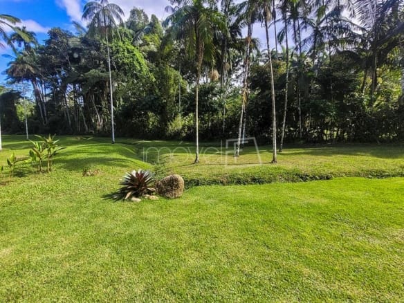Casa para Venda com 3 quartos, em Ubatumirim com 350m²