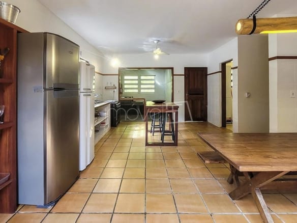 Casa para Venda com 3 quartos, em Ubatumirim com 350m²