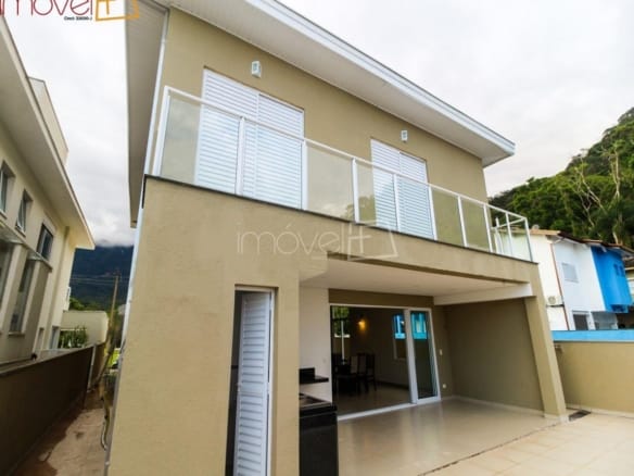 Casa para Venda com 3 quartos no Condomínio Costa Nova
