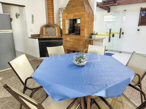 Casa à venda em Ubatuba no Condomínio Salga Lagoinha com 3 quartos e 250m²