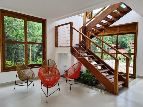Casa para Venda com 4 quartos, em PRAIA DE ITAMAMBUCA com 273m²