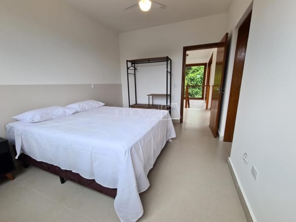 Casa para Venda com 4 quartos, em PRAIA DE ITAMAMBUCA com 273m²