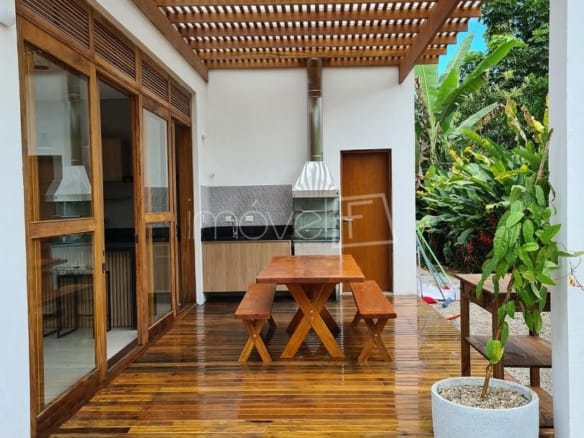 Casa para Venda com 4 quartos, em PRAIA DE ITAMAMBUCA com 273m²