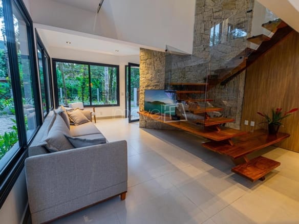Casa para Venda com 4 quartos, em Praia do Prumirim com 172m²