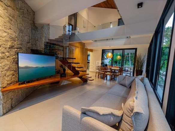 Casa para Venda com 4 quartos, em Praia do Prumirim com 172m²