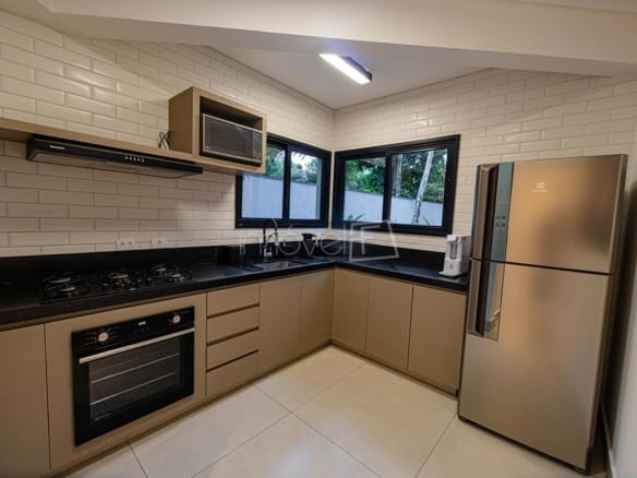 Casa para Venda com 4 quartos, em Praia do Prumirim com 172m²