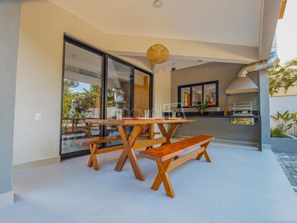Casa para Venda com 4 quartos, em Praia do Prumirim com 172m²