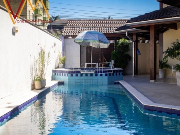 Ponto Comercial para Venda com 8 quartos, em Tabatinga com 560m²