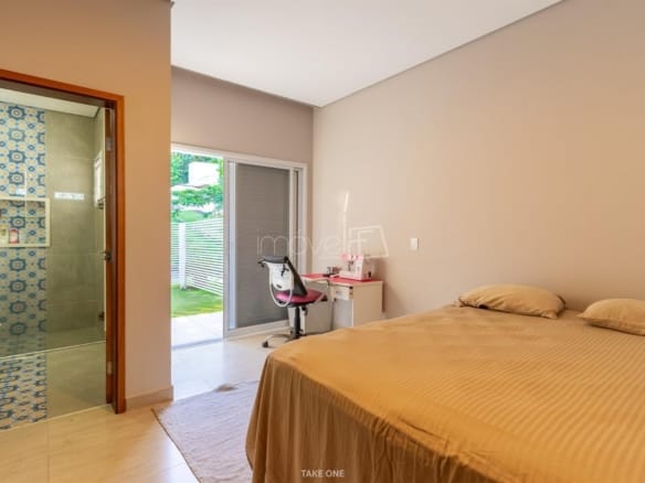 Casa de Condomínio para Venda com 3 quartos, em Terras de Santa Teresa com 313m²
