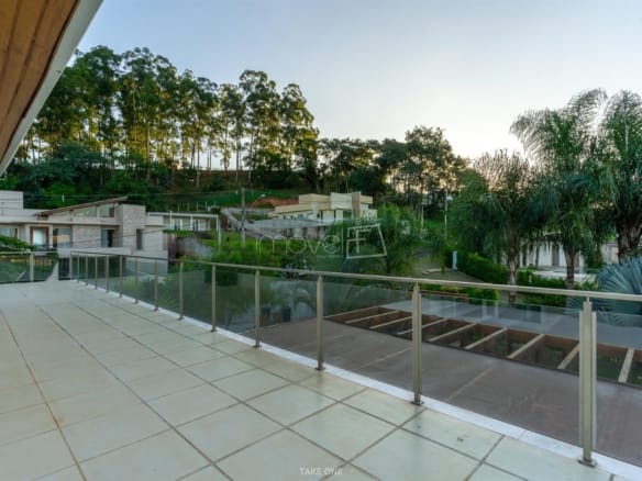 Casa de Condomínio para Venda com 3 quartos, em Terras de Santa Teresa com 313m²