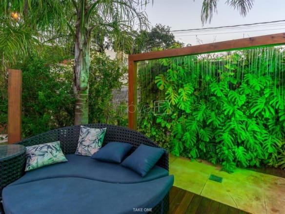 Casa de Condomínio para Venda com 3 quartos, em Terras de Santa Teresa com 313m²