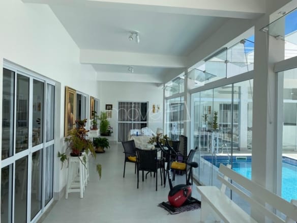 Casa para Venda com 4 quartos, em Jardim do Sol com 309m²