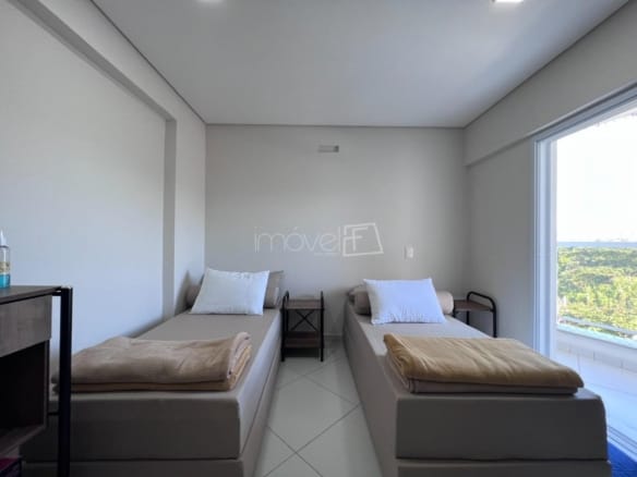 Apartamento para Venda com 2 quartos, em INDAIÁ com 92m²