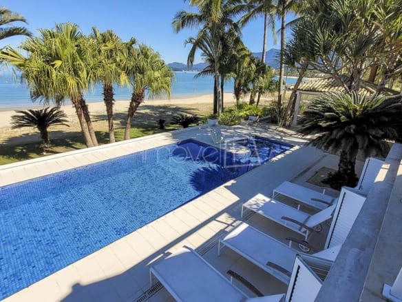 Casa no Condomínio Costa Verte Tabatinga com 7 quartos, na Praia de Tabatinga com 363m²