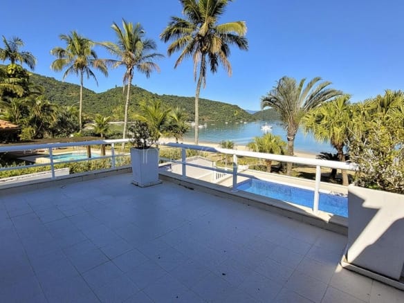Casa no Condomínio Costa Verte Tabatinga com 7 quartos, na Praia de Tabatinga com 363m²
