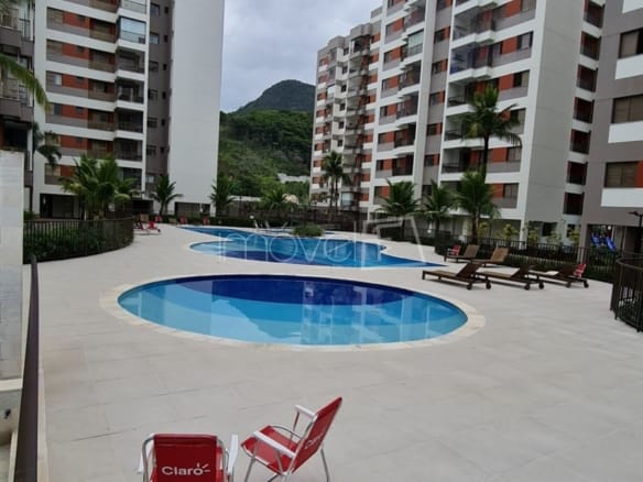Apartamento para Venda com 2 quartos, em MARTIM DE SÁ com 57m²