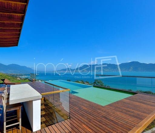 Casa no Condomínio Arrozal com 05 suítes, Siriúba em Ilhabela com 636m²
