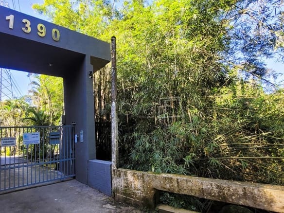 Casa de Condomínio para Venda com 4 quartos, em LAGOINHA com 205,04m²