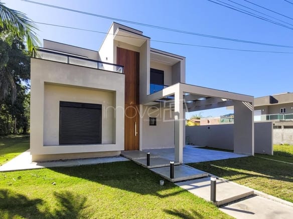 Casa de Condomínio para Venda com 4 quartos, em LAGOINHA com 205,04m²