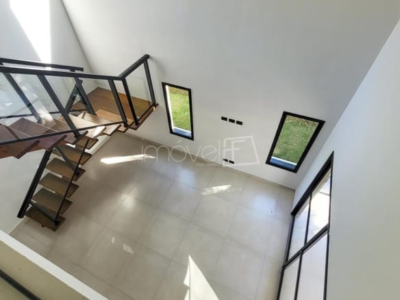 Casa de Condomínio para Venda com 4 quartos, em LAGOINHA com 205,04m²