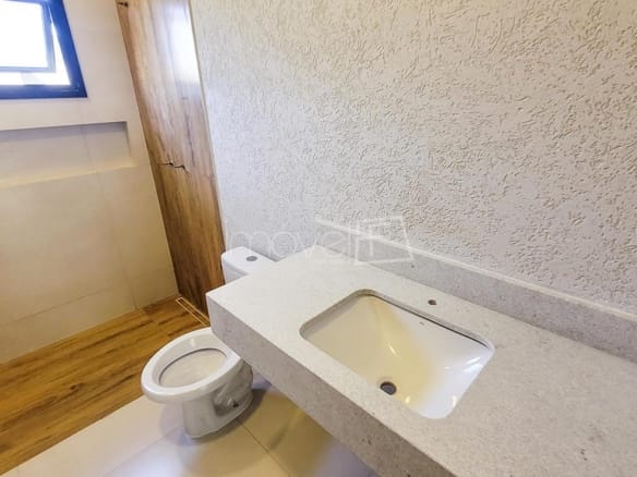 Casa de Condomínio para Venda com 4 quartos, em LAGOINHA com 205,04m²